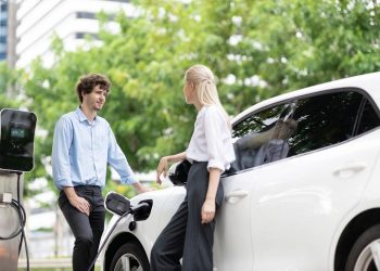 How to Extend the Battery Range of Your Electric Car