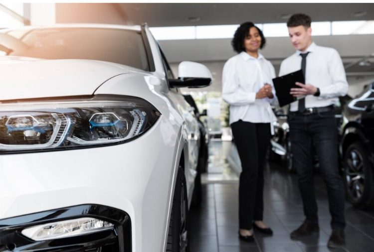 Navigating the Future: Understanding the Electric Vehicle Market for Business