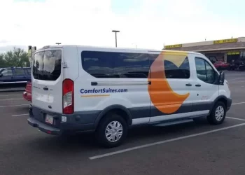 What Are the Benefits of Truck Wraps for Business Advertising?