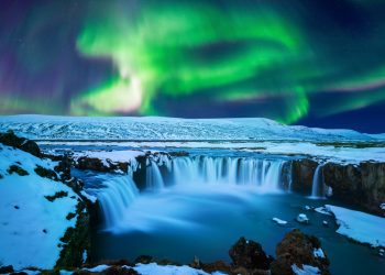 Top Places for Stargazing in Iceland – Enjoying the Night Sky