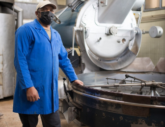 Why Cast Iron Core Polyurethane Wheels Are Essential in Heavy-Duty Environments